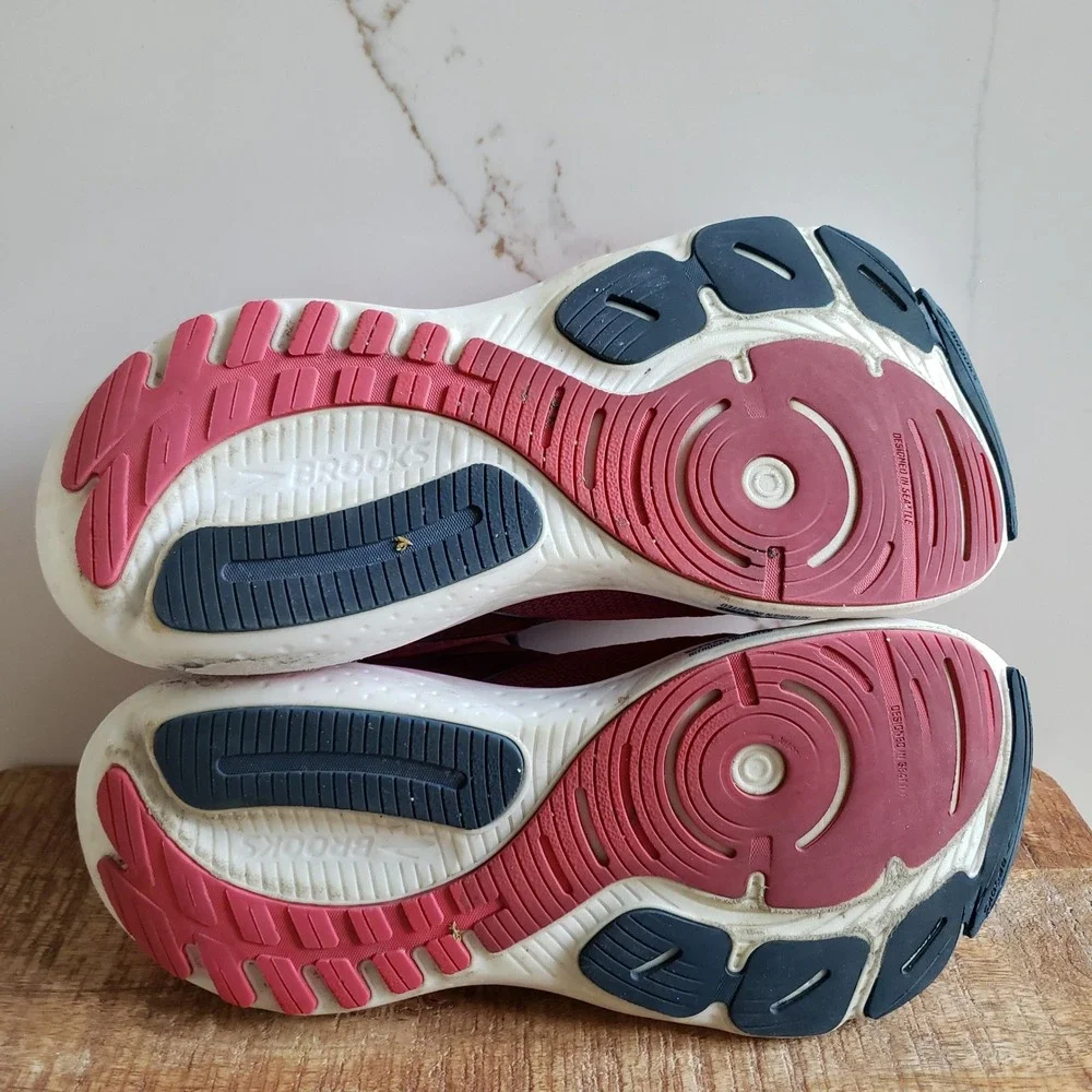 Brooks Running Shoes Womens 9.5 Pink Black Glycerin GTS 21 Adrenaline GTS 23 Lot